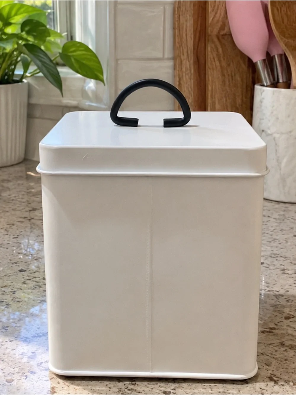N/A versatile white